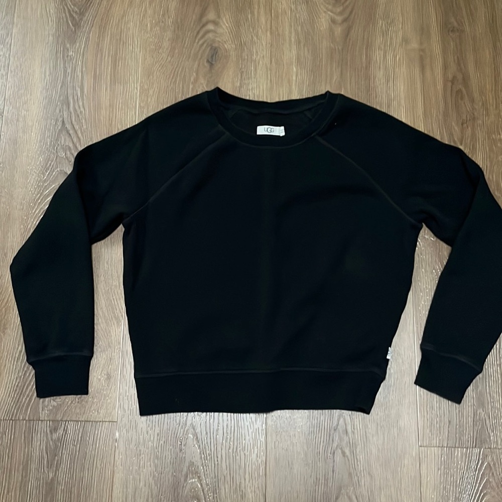 UGG Crew Neck Sweatshirt Super Soft Extra Cozy